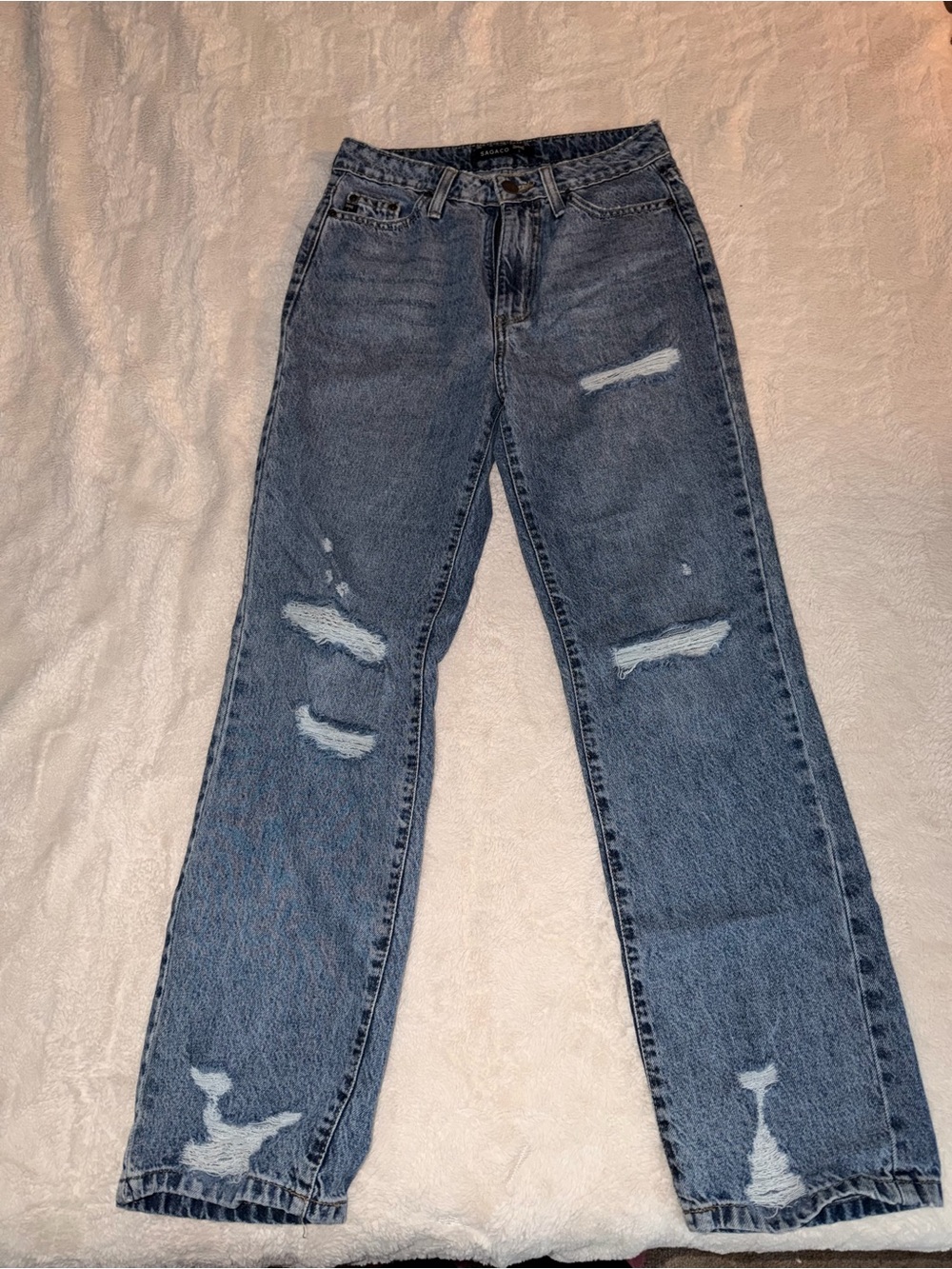 High-Rise Distressed Women’s jeans
